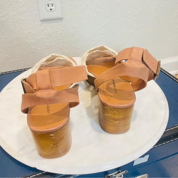 NWOT Lucky Brand Wooden Crochet Ankle Buckle Platforms Size 10 - Picture 6 of 11